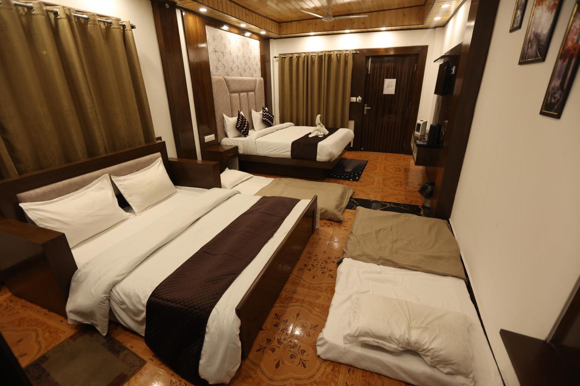 Studioz Paradise Hills Mussoorie Exterior foto
