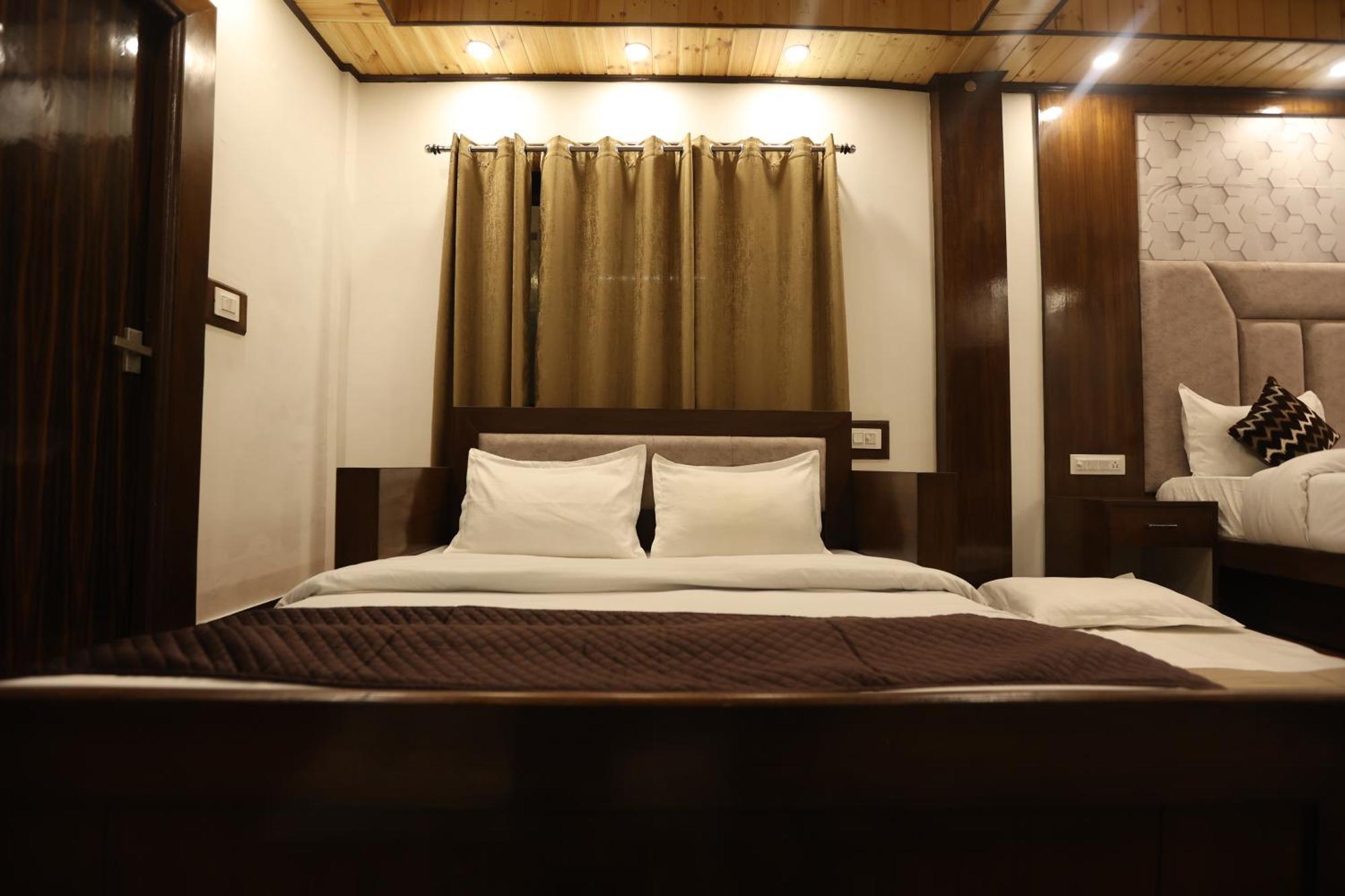 Studioz Paradise Hills Mussoorie Exterior foto