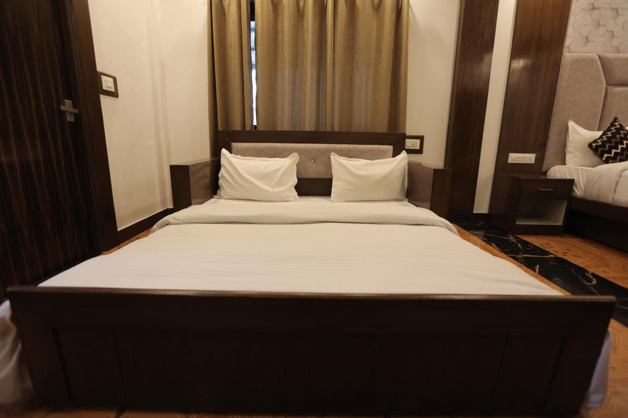 Studioz Paradise Hills Mussoorie Exterior foto